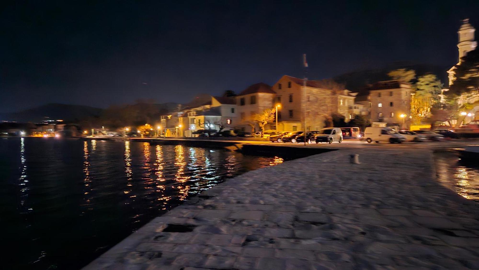 By Osibov, Diamondfish Apartment Kastela Luaran gambar