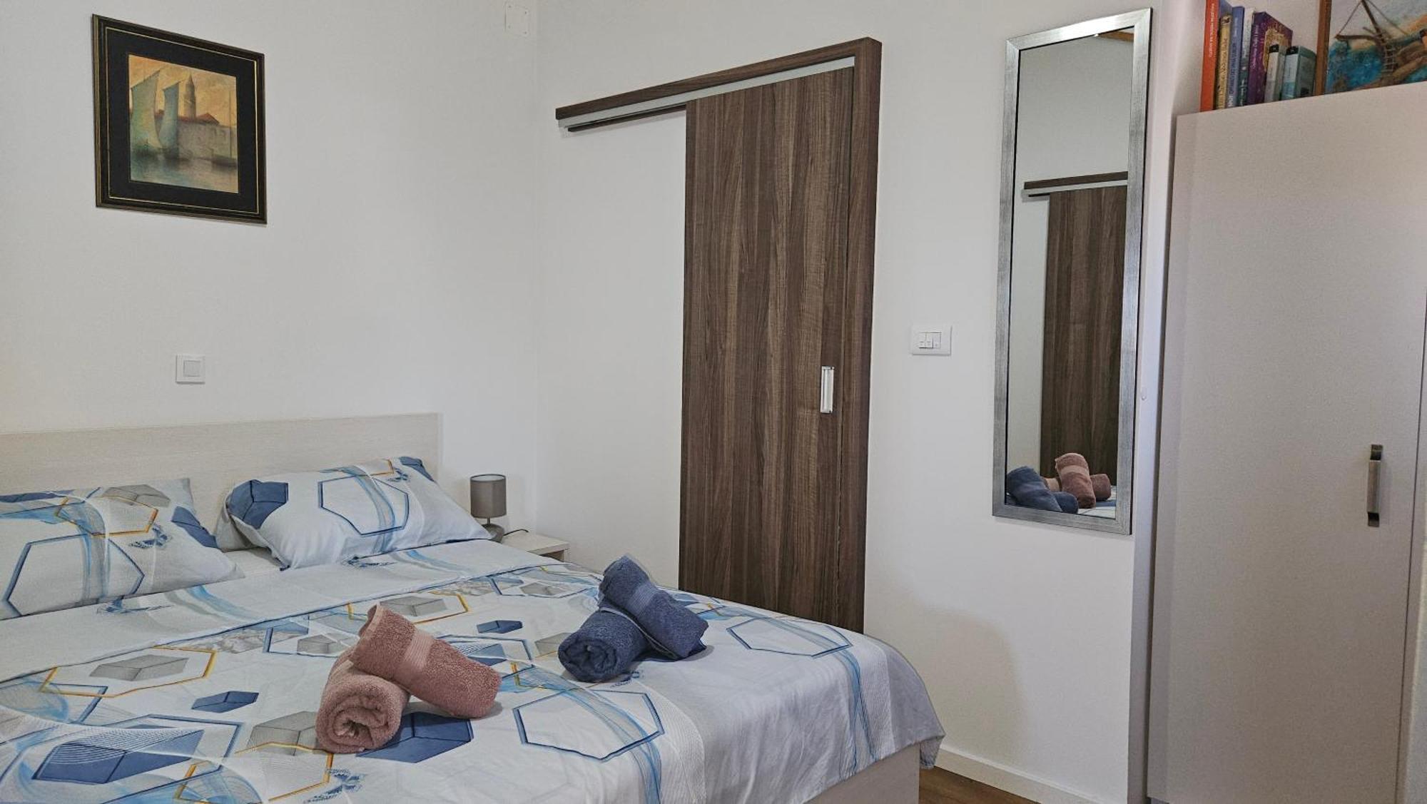 By Osibov, Diamondfish Apartment Kastela Bilik gambar